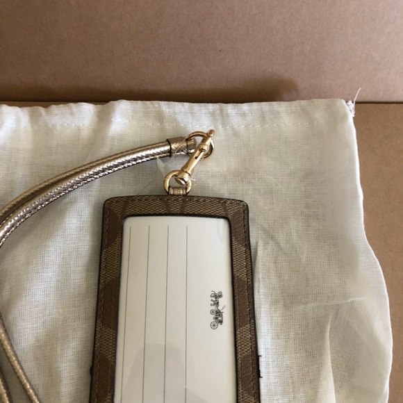 Authentic Coach Platinum/Khaki Lanyard NWT - Picture 5 of 5